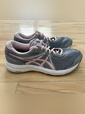 ASICS Gel-Contend 7 Women’s Running Shoes Grey Pink Size 8.5